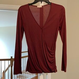 Long sleeve red top